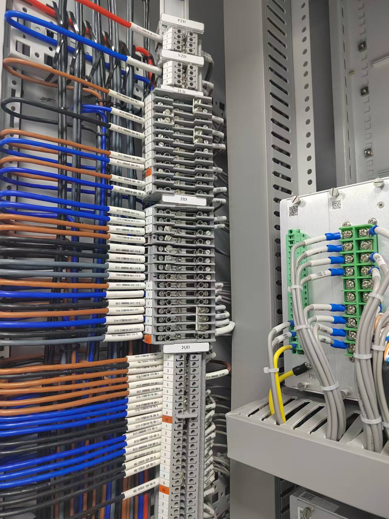 8d67eff4a7a20843f66b2f1f5c985a9